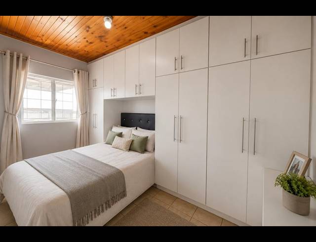 3 BEDROOM HOUSE FOR SALE IN SHALLCROSS